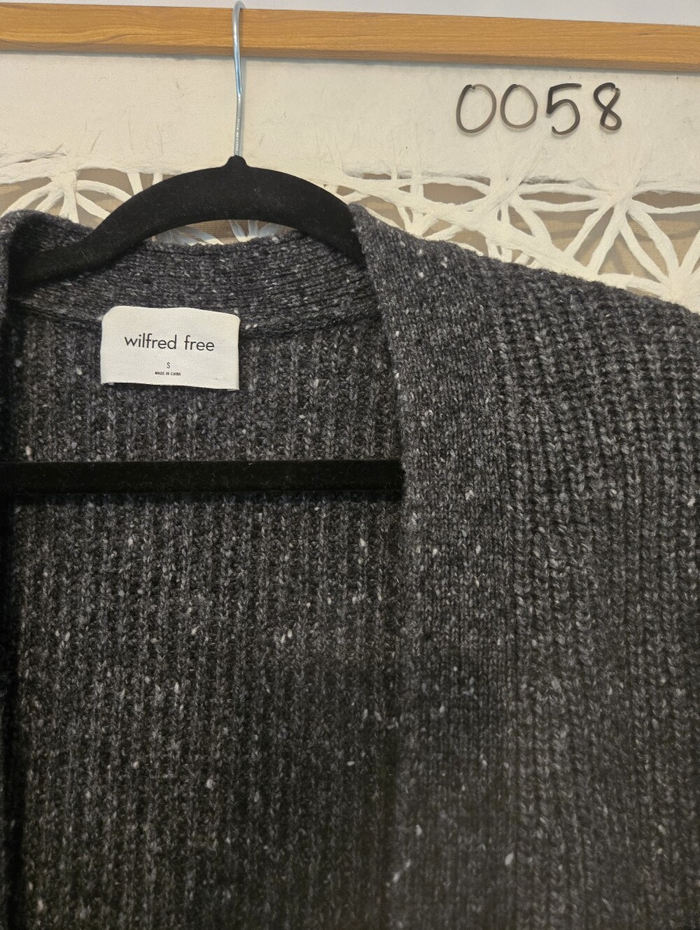 Wilfred Aritzia Oversized Wool Cardigan Dark Gray Knit Size Small Women’s Cozy - Picture 4 of 6